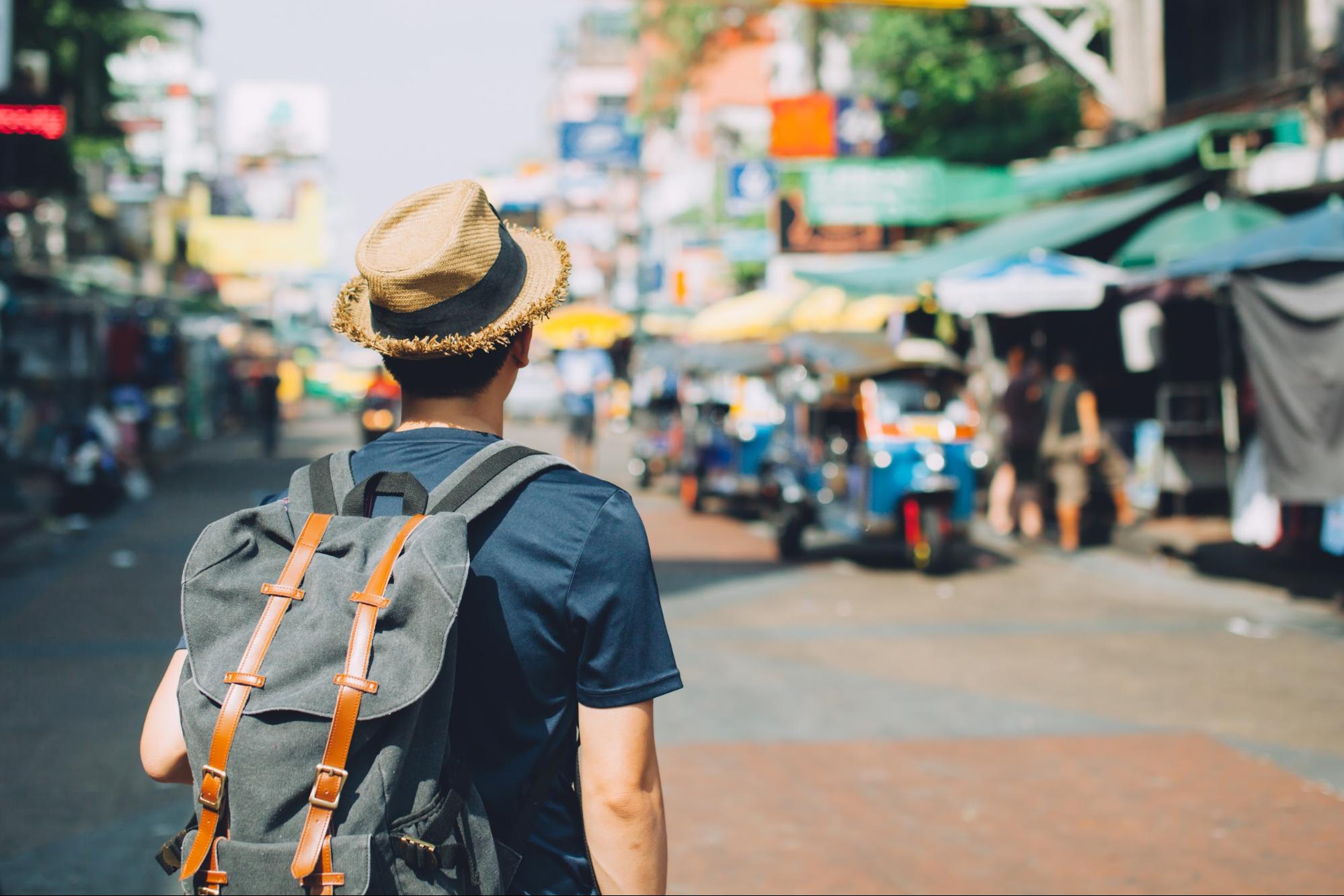 旅先での出会いは多い！一人旅で出会うコツやおすすめの声のかけ方