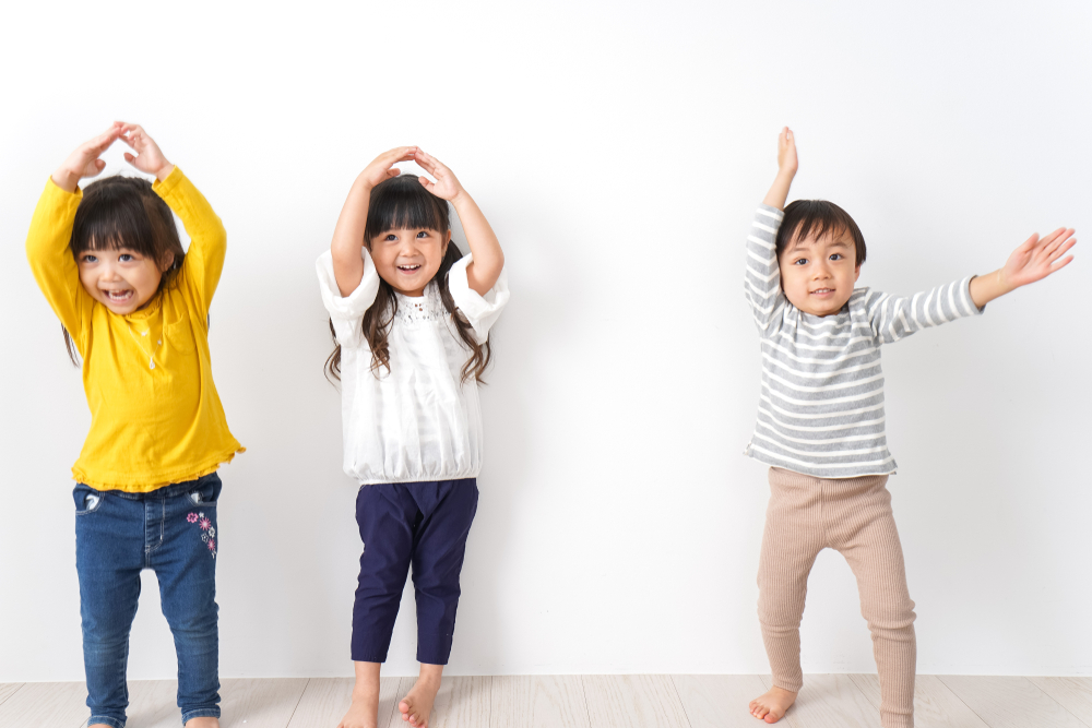 子供 に 好 かれる 女性